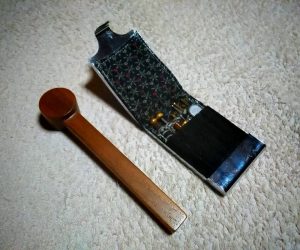 必殺仕事人のような道具の鍼ケースと打鍼の木槌