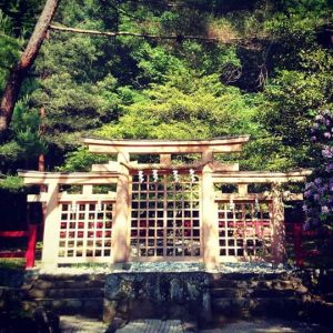桧原神社(元伊勢)の三つ鳥居